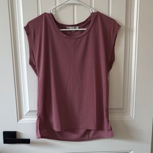 Green Envelope Dusty Rose Short Sleeve Top